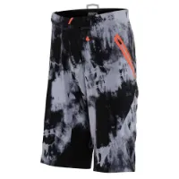 100% Celium Shorts 100% Celium Shorts