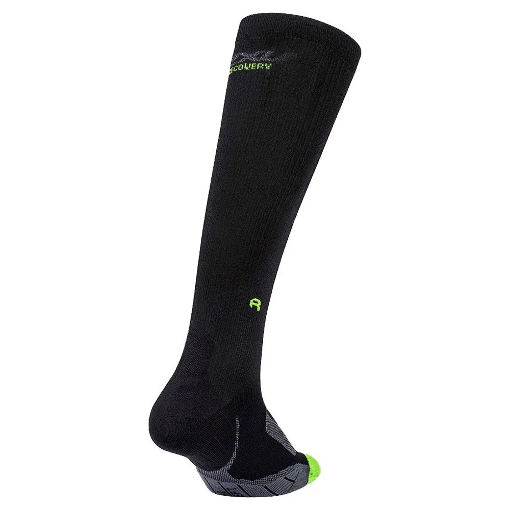 2XU Compression For Recovery High Strumpor male 2XU Compression For Recovery High Strumpor male