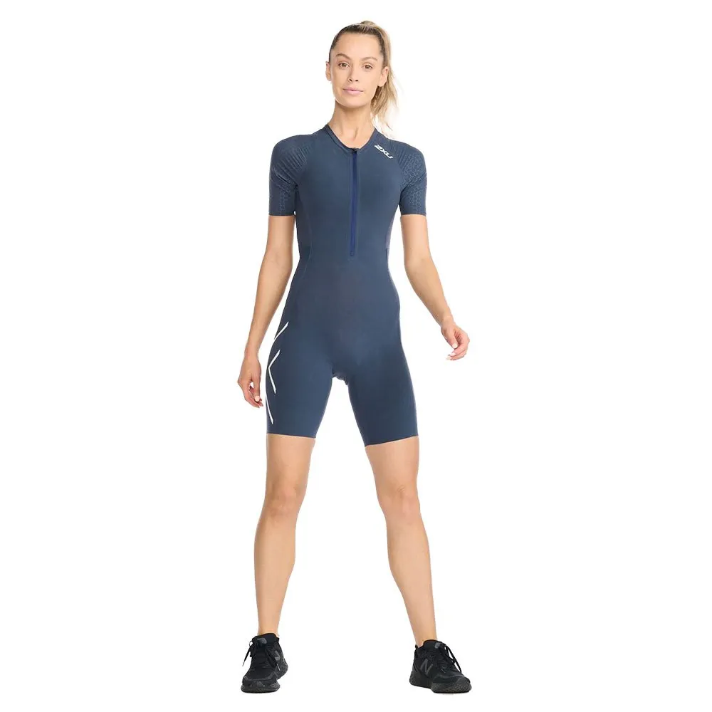 2XU Light Speed Tech Kortärmad Triathlondräkt female, Outerspace / white reflective 2XU Light Speed Tech Kortärmad Triathlondräkt female, Outerspace / white reflective