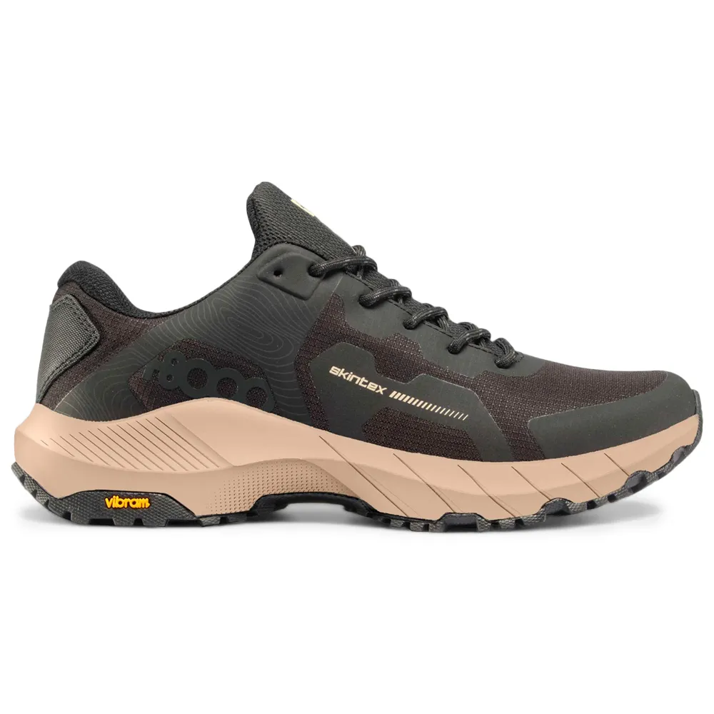 +8000 Targus Trailskor male, Black