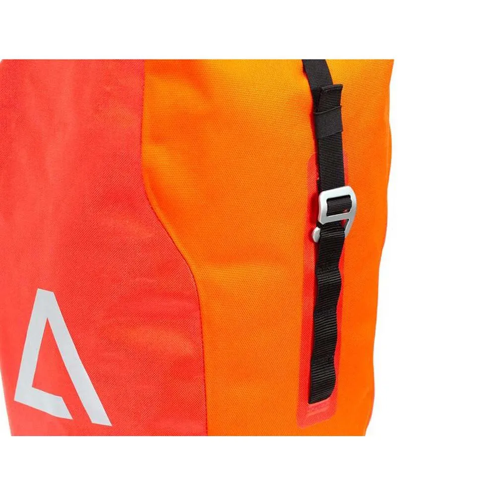 ACID Travlr Sidoväska 15l, Flame / black, One Size ACID Travlr Sidoväska 15l, Flame / black, One Size