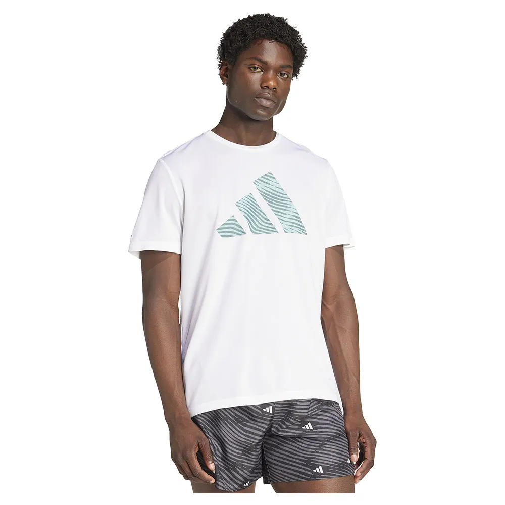 adidas Adi365 Running Essentials Brand Love T-shirt Med Korta ärmar male adidas Adi365 Running Essentials Brand Love T-shirt Med Korta ärmar male