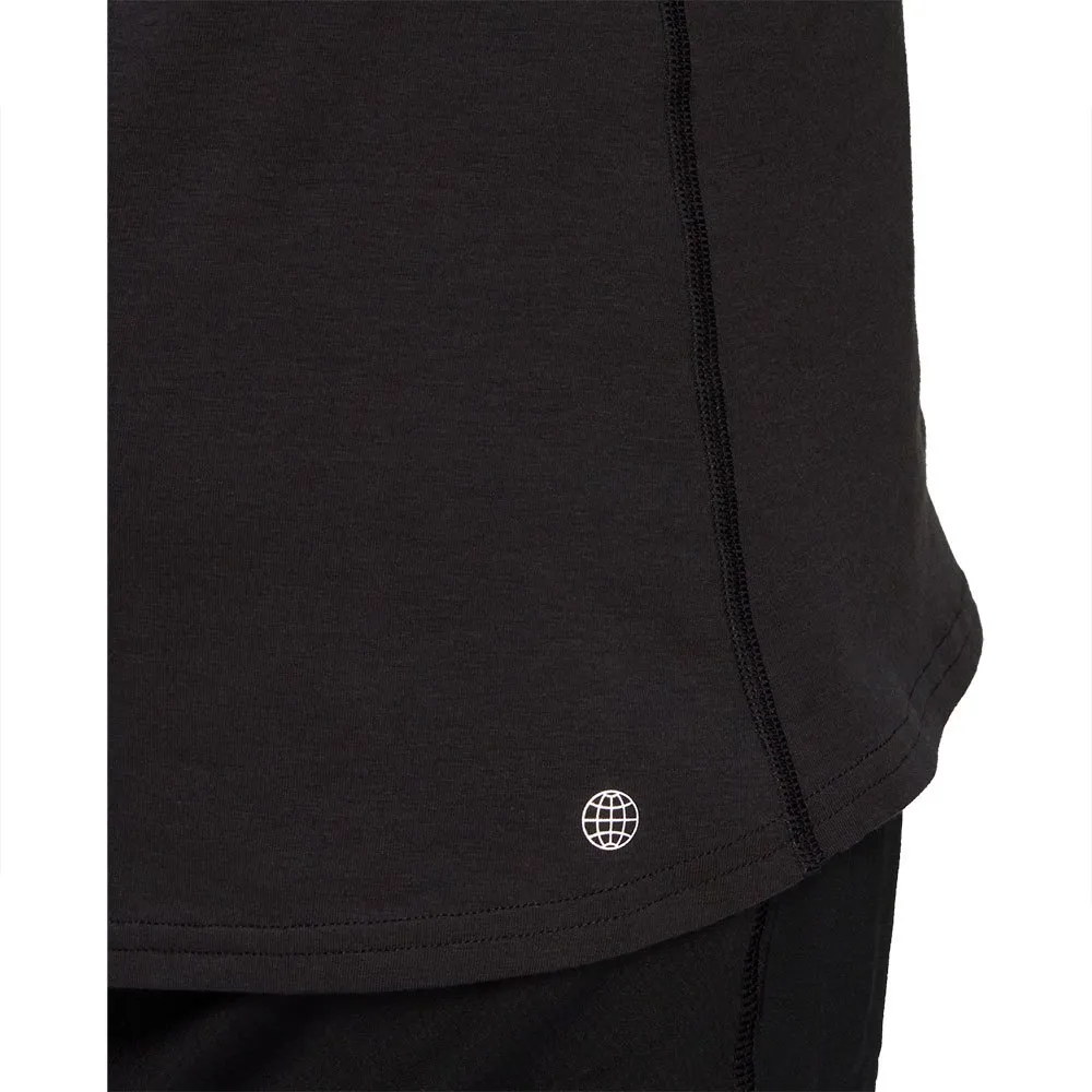 adidas Run Icons Made With Nature T-shirt Med Korta ärmar female adidas Run Icons Made With Nature T-shirt Med Korta ärmar female