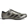 Cyber Met / Core Black / Cloud Black
