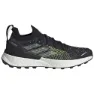 Core black / ftwr white / solar yellow