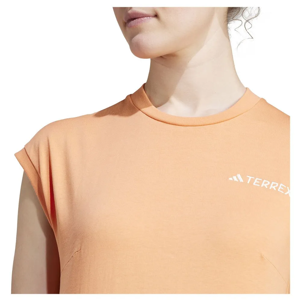 adidas Xpl Logo T-shirt Med Korta ärmar adidas Xpl Logo T-shirt Med Korta ärmar