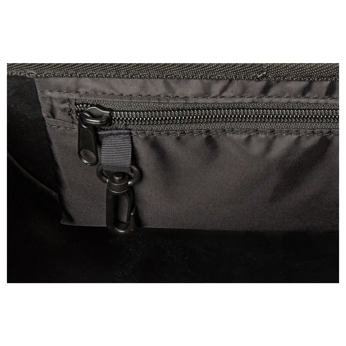 AGU Shelter Clean Reflective Styrväska, Black, One Size
