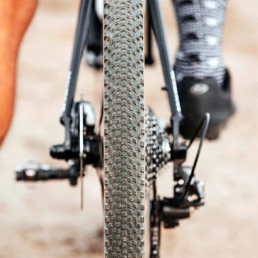 American Classic Wentworth Loose Terrain Tubeless 700 X 50 Graveldäck American Classic Wentworth Loose Terrain Tubeless 700 X 50 Graveldäck