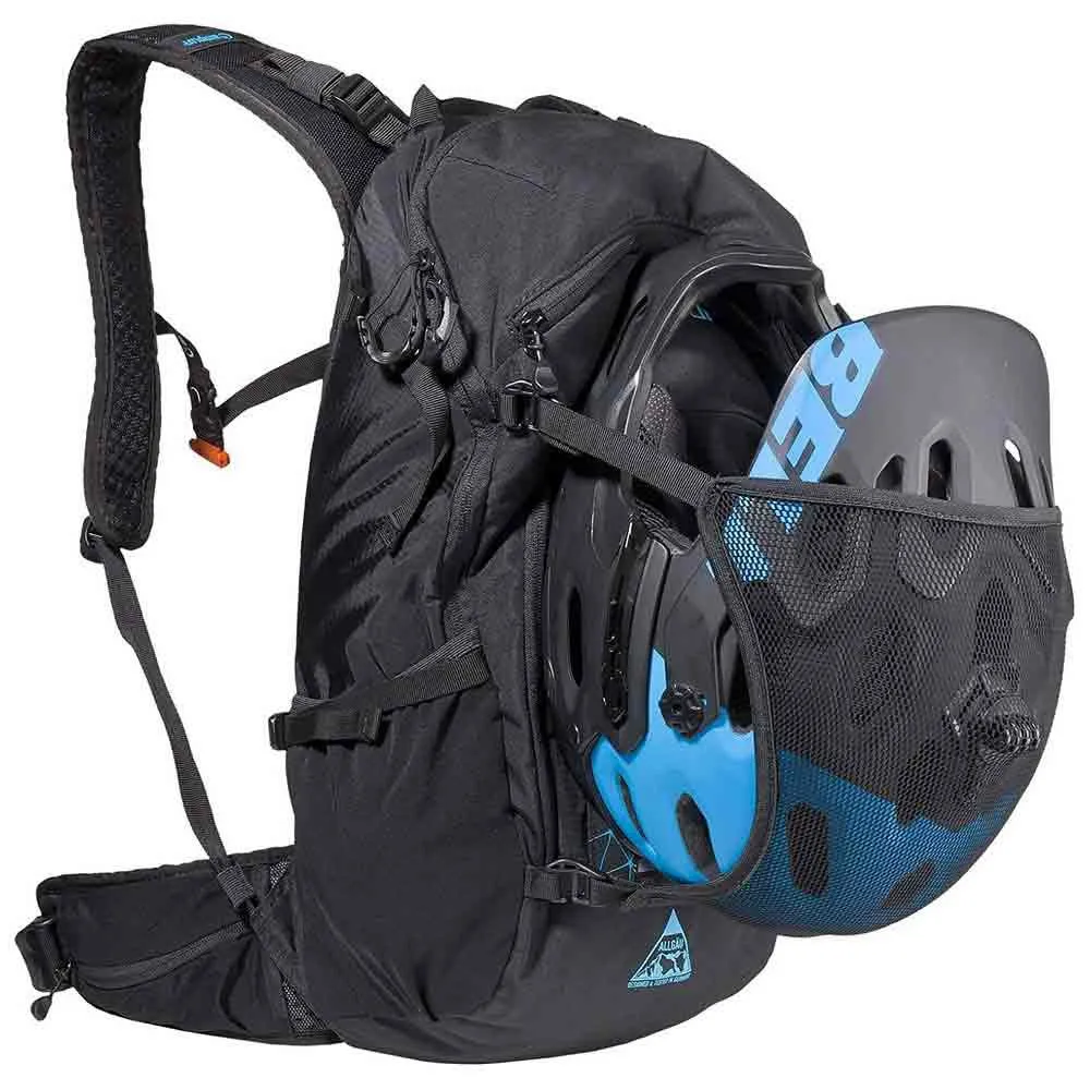 Amplifi Etrack 17l Ryggsäck, Stealth black, M/L Amplifi Etrack 17l Ryggsäck, Stealth black, M/L