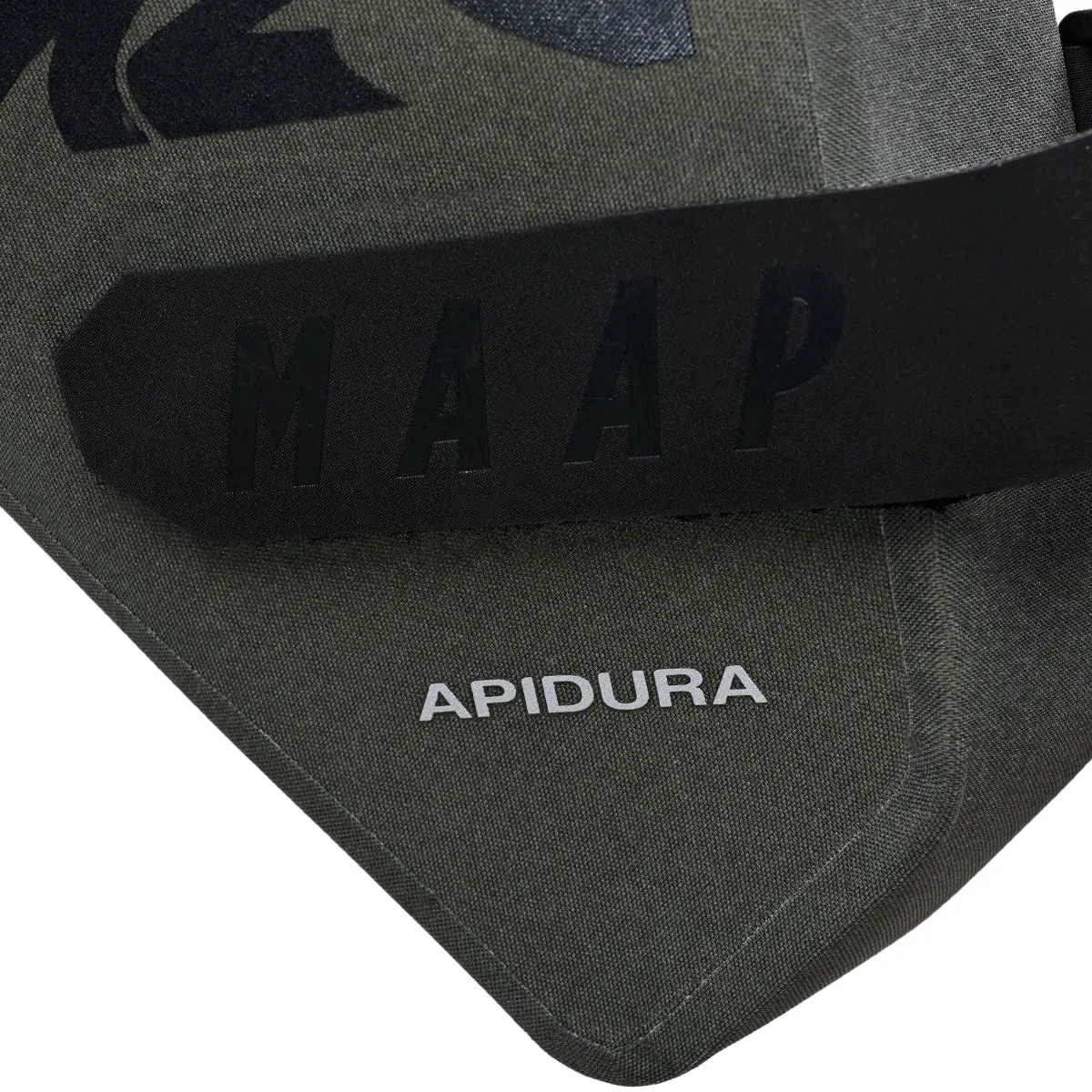 Apidura x APIDURA Saddle Pack 7L, Loam Apidura x APIDURA Saddle Pack 7L, Loam