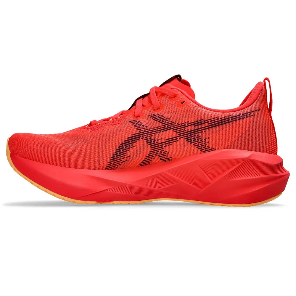 Asics Novablast 5 Löparskor Refurbished male, Flash red / edo purple Asics Novablast 5 Löparskor Refurbished male, Flash red / edo purple