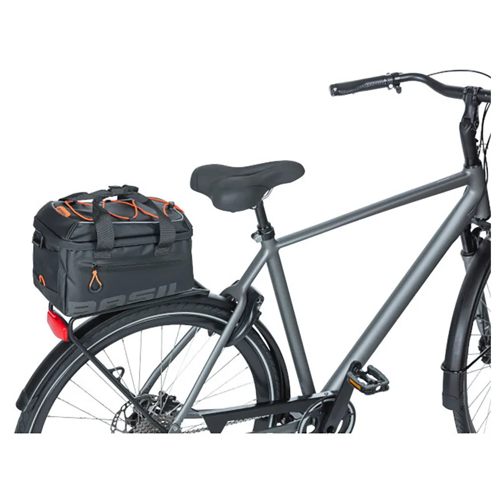 Basil Miles Tarpaulin Mik Sidoväska 7l, Black / orange, One Size Basil Miles Tarpaulin Mik Sidoväska 7l, Black / orange, One Size
