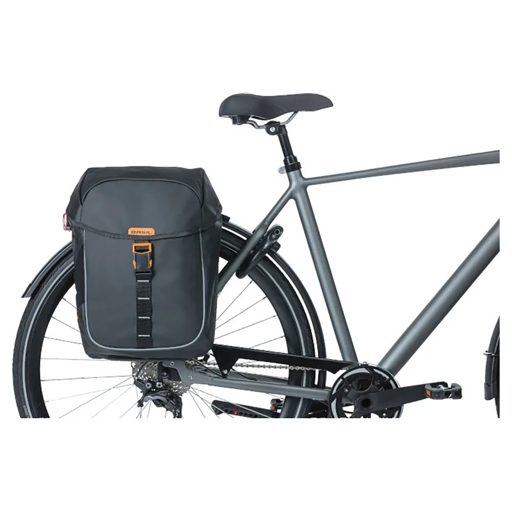 Basil Miles Tarpaulin Mik Sidoväskor 34l, Black / orange, One Size