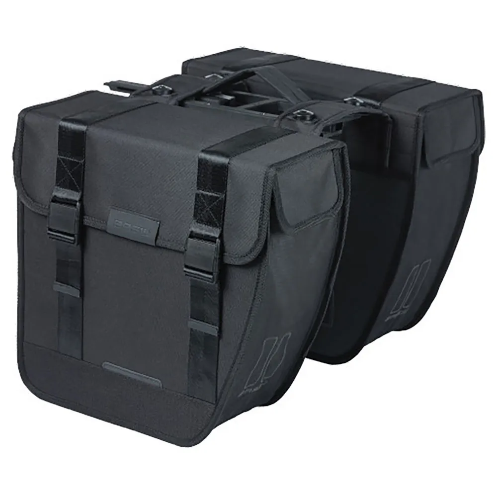 Basil Tour Mik Sidoväskor 28l, Black, One Size Basil Tour Mik Sidoväskor 28l, Black, One Size