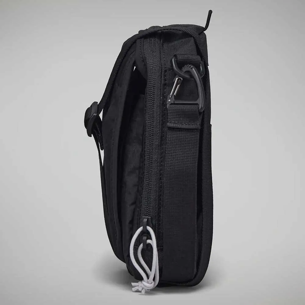 Berghaus Xodus X-body Axelväska 2l, Jet black