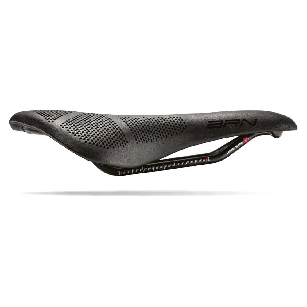 Brn Carbon Shape Short Cykelsadel, Black, 130mm