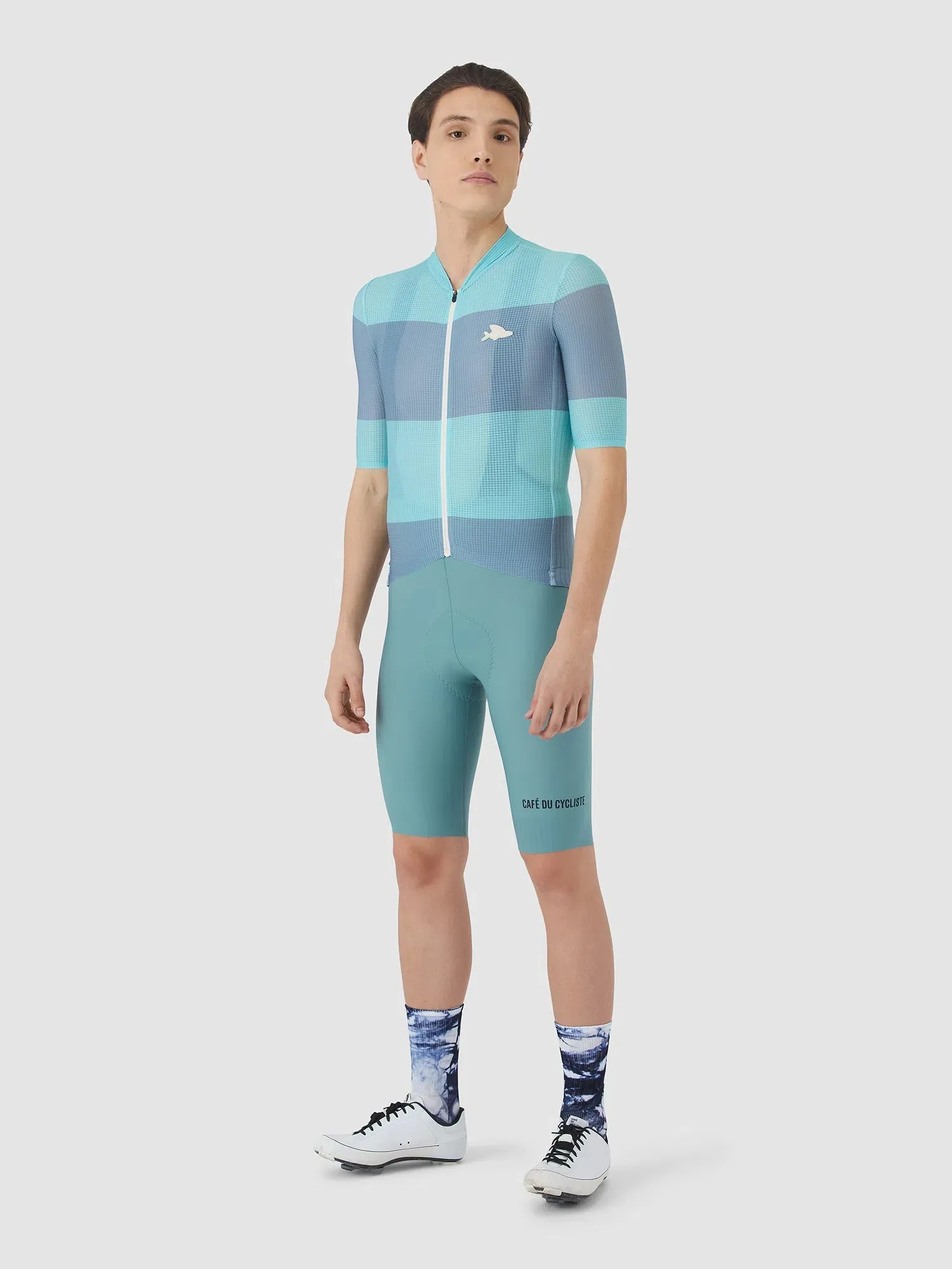 Café Du Cycliste Angeline V2 Race Ultralight Jersey, Riviera Blue/Deep Water Café Du Cycliste Angeline V2 Race Ultralight Jersey, Riviera Blue/Deep Water