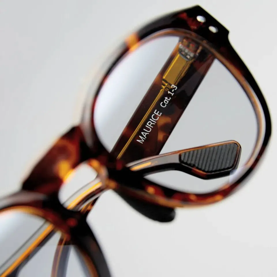 Café Du Cycliste Eyewear Maurice, Tortoise Frame Grey Photocromic Lens Café Du Cycliste Eyewear Maurice, Tortoise Frame Grey Photocromic Lens