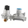 Camco Tvåstegs Propanregulator Med Automatisk Omkoppling, Grey, 1/4"