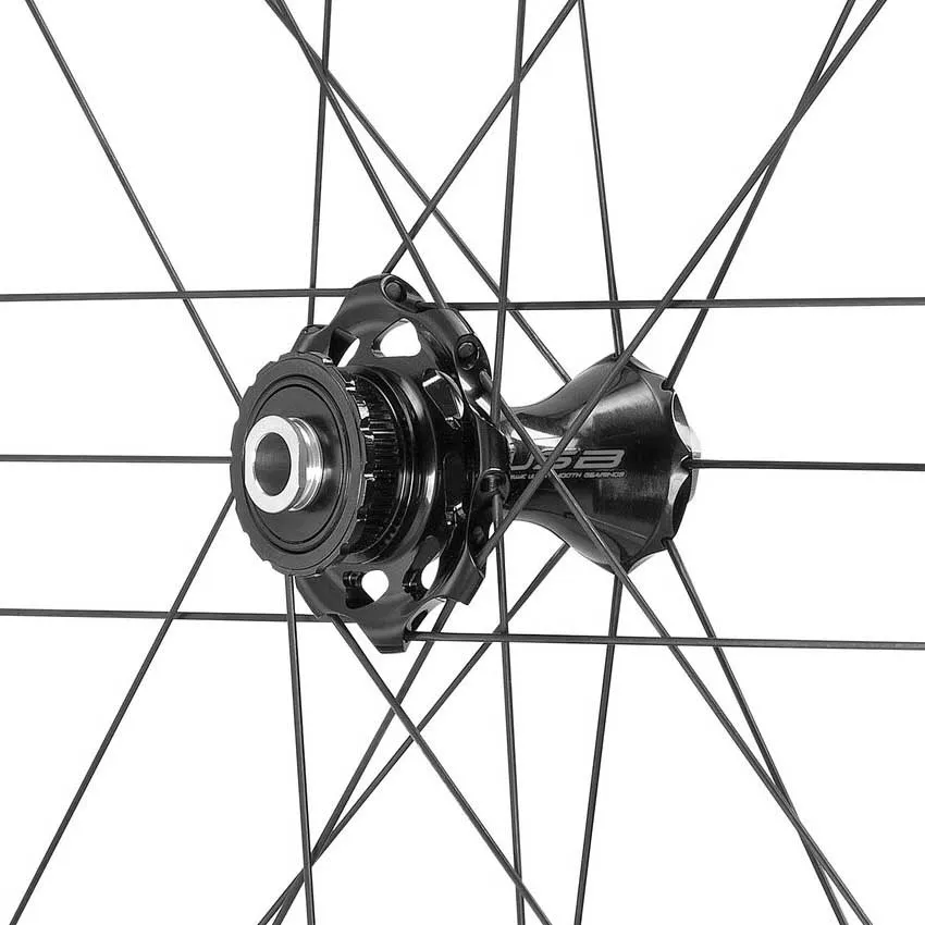 Campagnolo Bora Wto 60 C23 Cl Disc Tubeless Framhjul För Landsvägscykel, Black, 12 x 100mm Campagnolo Bora Wto 60 C23 Cl Disc Tubeless Framhjul För Landsvägscykel, Black, 12 x 100mm