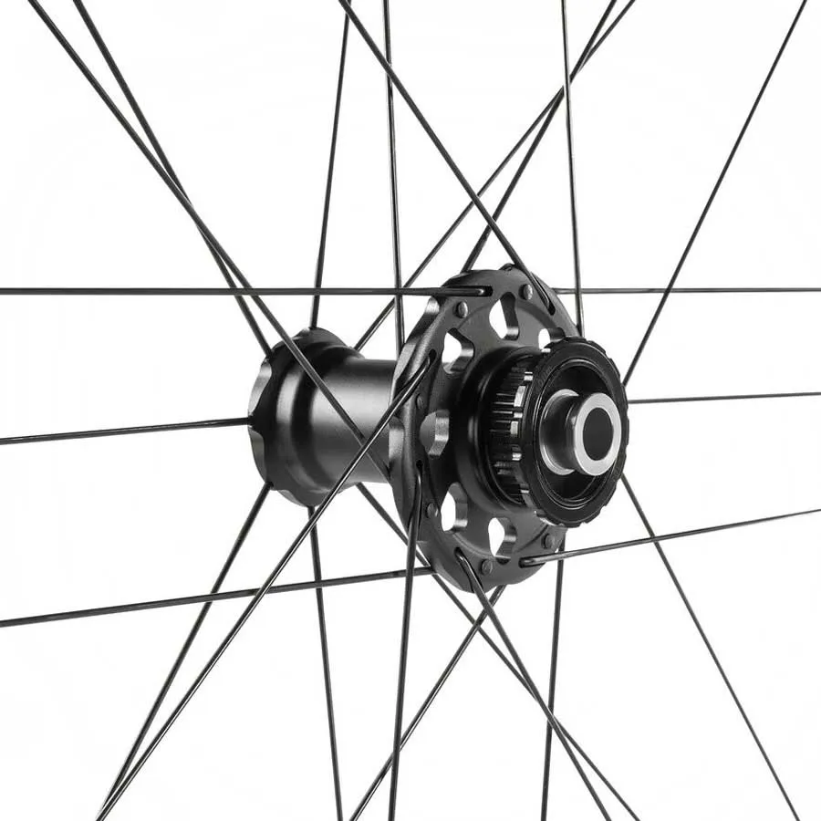 Campagnolo Zonda Gt Db 2wf C23 Disc Tubeless Framhjul För Landsvägscykel, Black, 12 x 100mm Campagnolo Zonda Gt Db 2wf C23 Disc Tubeless Framhjul För Landsvägscykel, Black, 12 x 100mm
