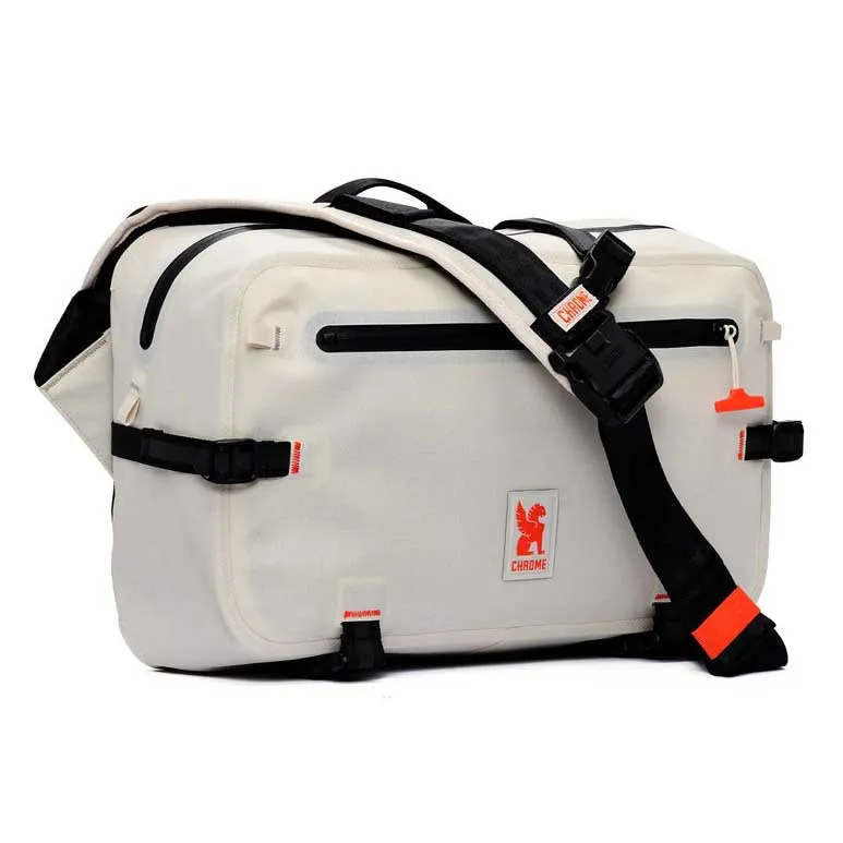 Chrome Kadet Max Vattentät Crossbody-väska, Future white, One Size