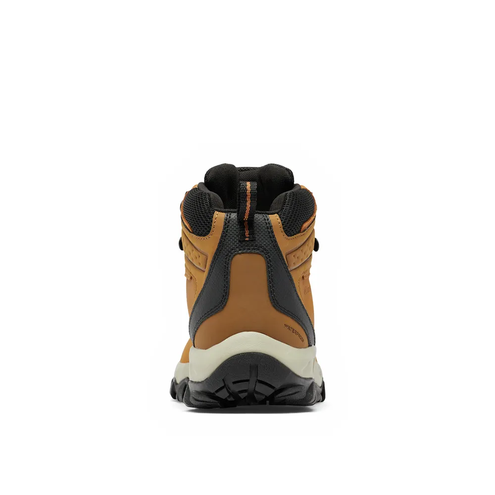 Columbia Newton Ridge™ Ii Waterproof Plus Size Vandringskängor Columbia Newton Ridge™ Ii Waterproof Plus Size Vandringskängor