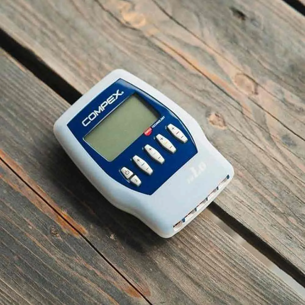 Compex Skyddsfodral För Trådbundna Enheter, White, One Size