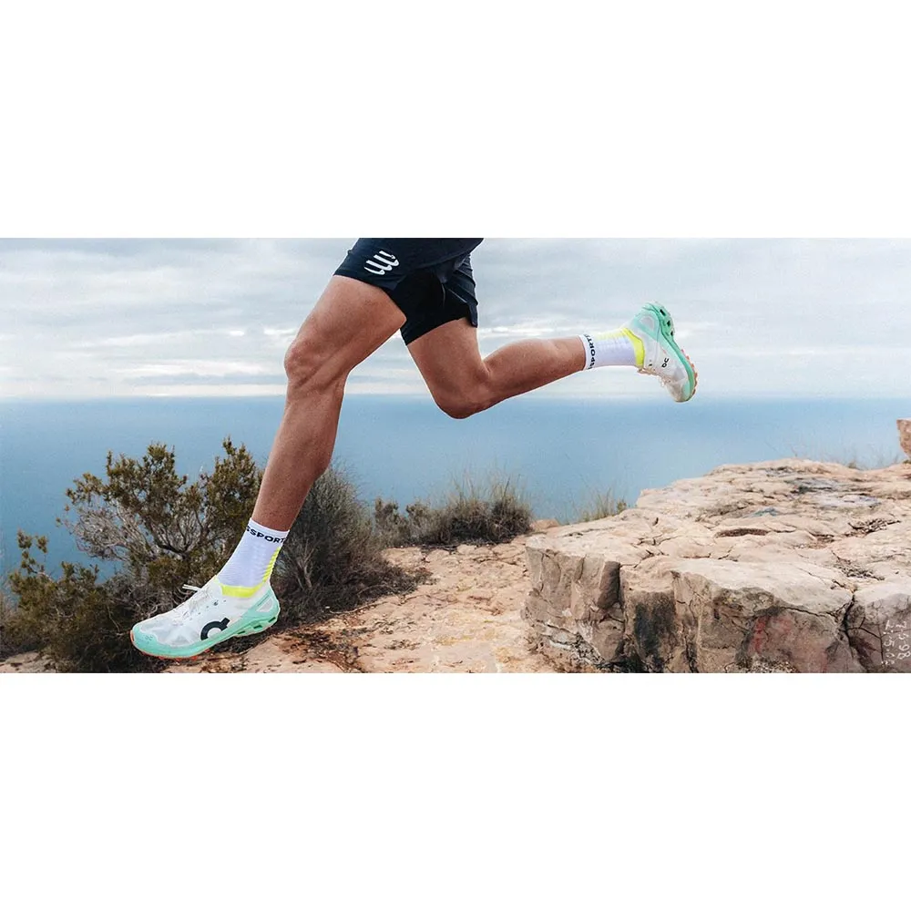 Compressport Sqtu355 Strumpor male, White / safe yellow