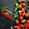 Crown Sport Nutrition Energibar Låda Jordgubbe 60g 12 Enheter, Black / red / green, One Size