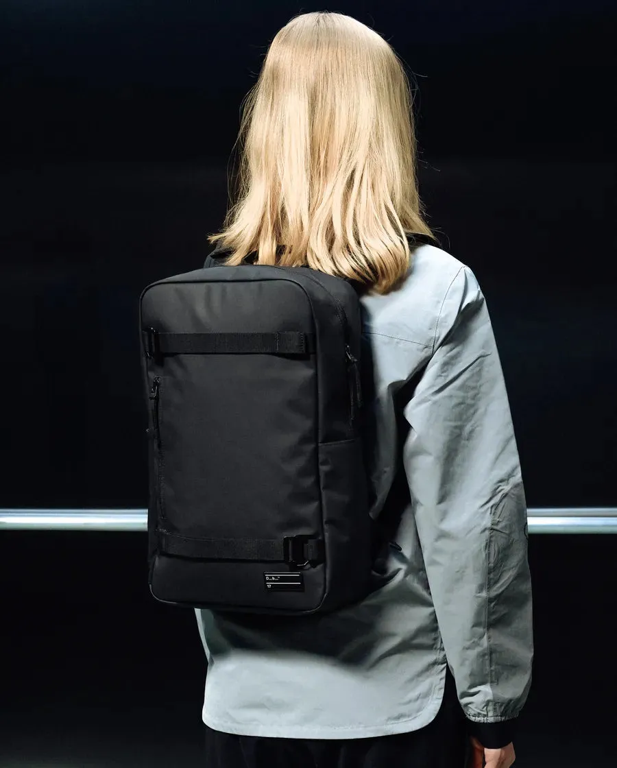 Db Journey Daypack 17L, Black out