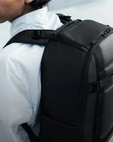 Db Journey Ramverk Pro Backpack 32L, Black out Db Journey Ramverk Pro Backpack 32L, Black out