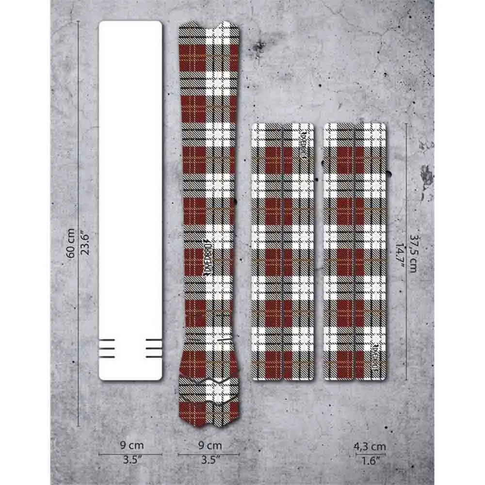 Dyedbro Red Tartan Ramskydd, Black / red / white, One Size Dyedbro Red Tartan Ramskydd, Black / red / white, One Size