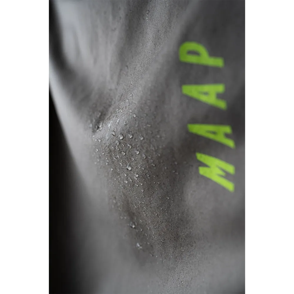 Dynamic Drdry Vattentät Spray 300ml, Translucent, One Size Dynamic Drdry Vattentät Spray 300ml, Translucent, One Size