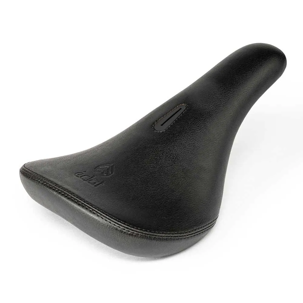 Eclat Exile Pivotal Cykelsadel, Black, One Size