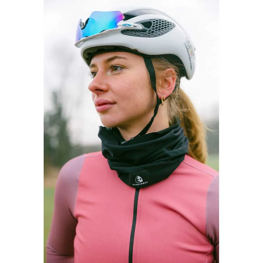 Etxeondo Lepoko Halsvärmare, Black