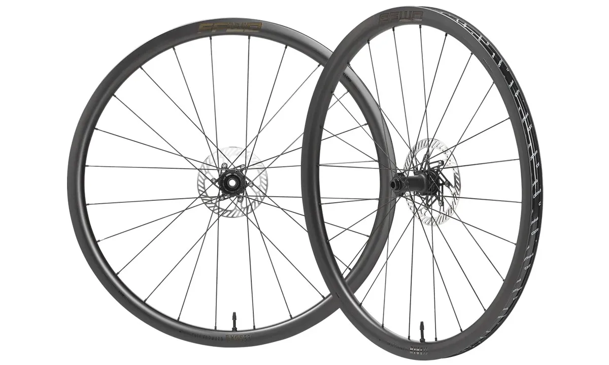 FFWD RYOT 33 N/GAGE XDR Hjulset
