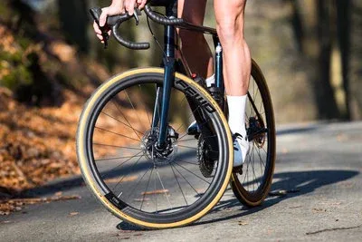 FFWD TYRO Carbon Clincher Hjulset