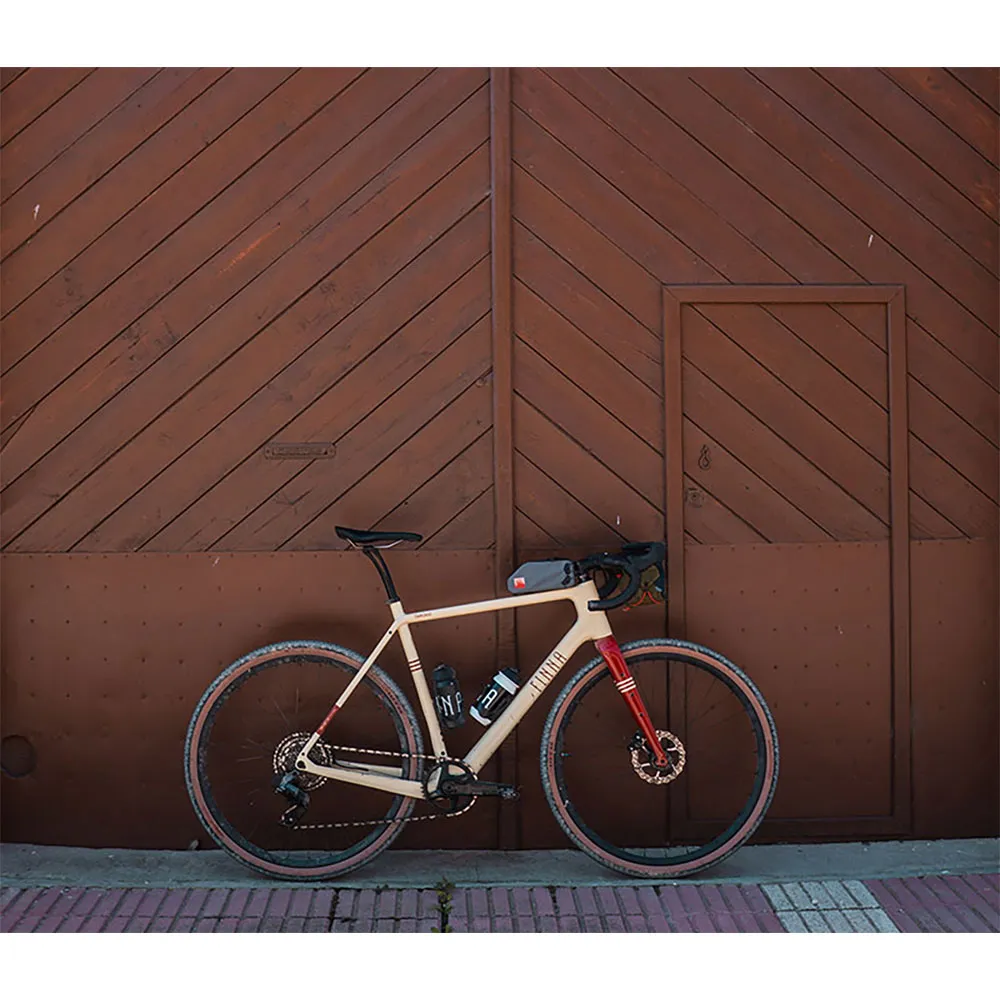 Finna Taroko Rival Xplr Axs 2024 Gravelcykel Finna Taroko Rival Xplr Axs 2024 Gravelcykel