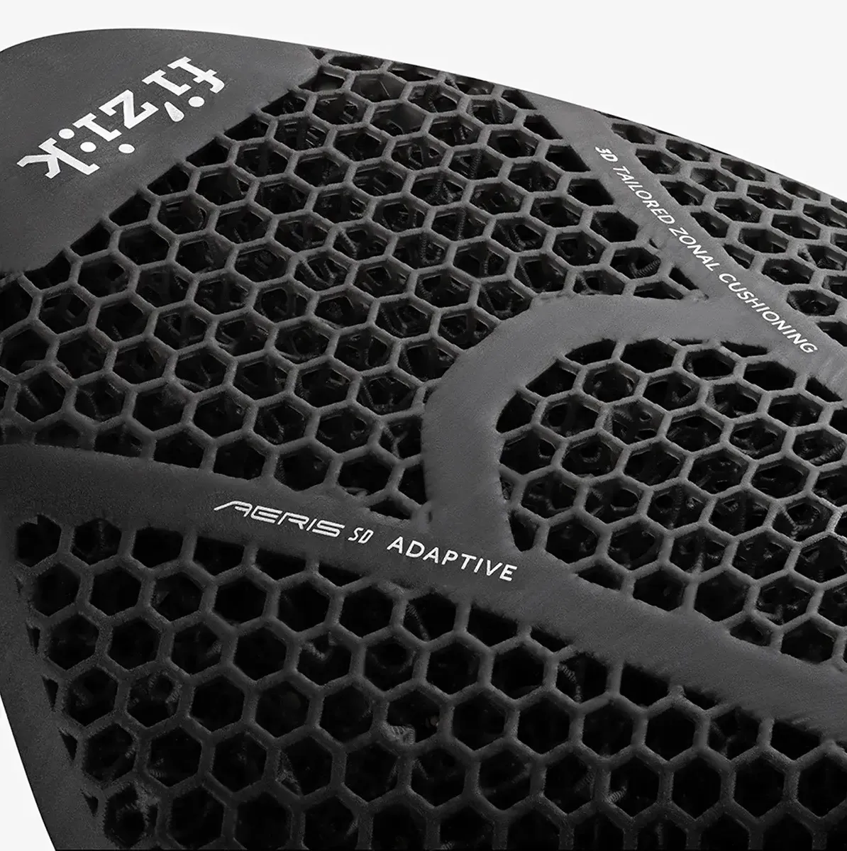 Fizik Aeris SD R3 Adaptive Sadel, Black, 135mm