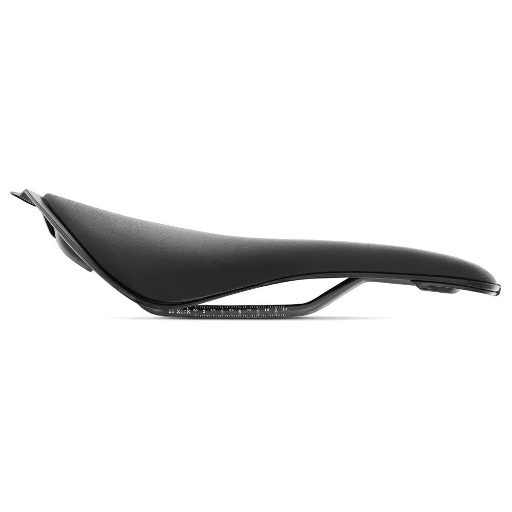 Fizik Aliante R3 Versus Evo Regul. Sadel