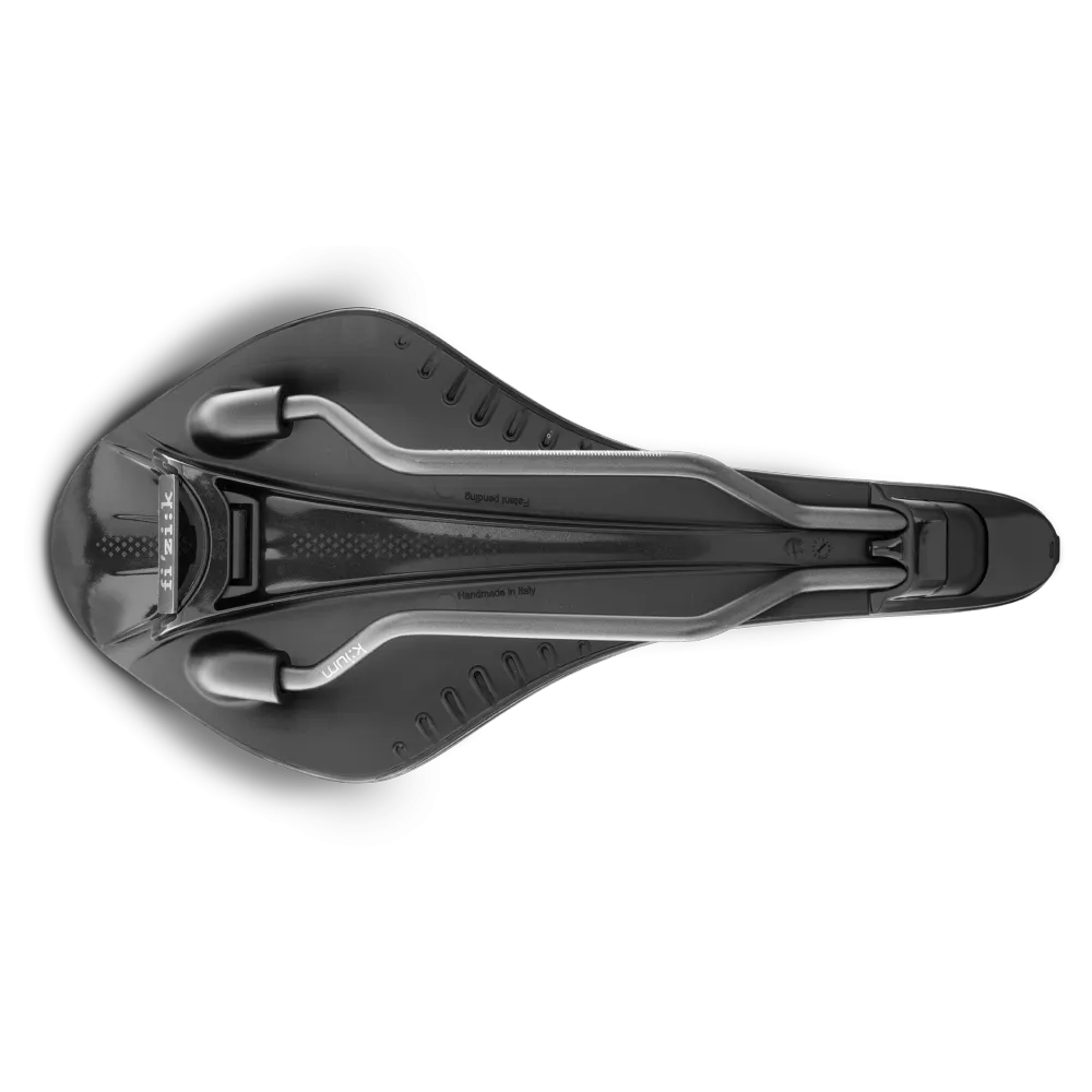 Fizik Arione R3 Versus Evo Large Sadel