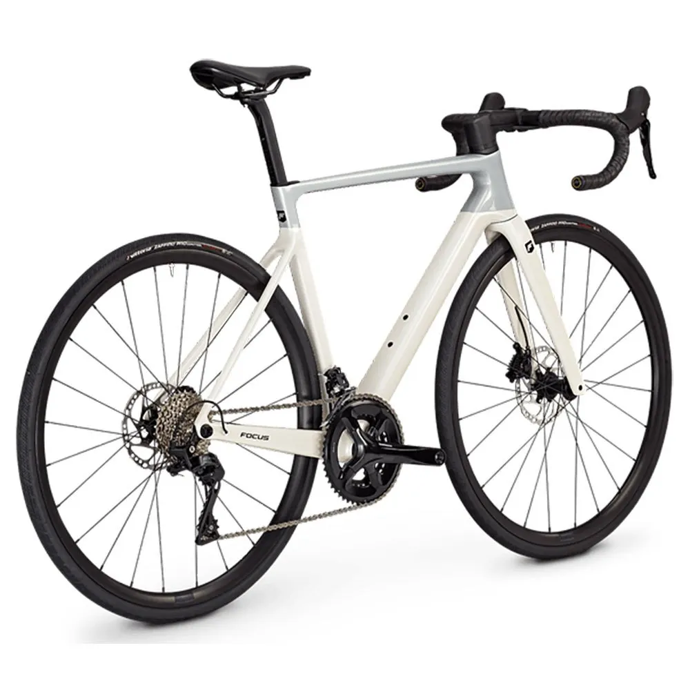 Focus Izalco Max 8.7 R7100 2024 Racercykel, Silver glossy / white metallic glossy