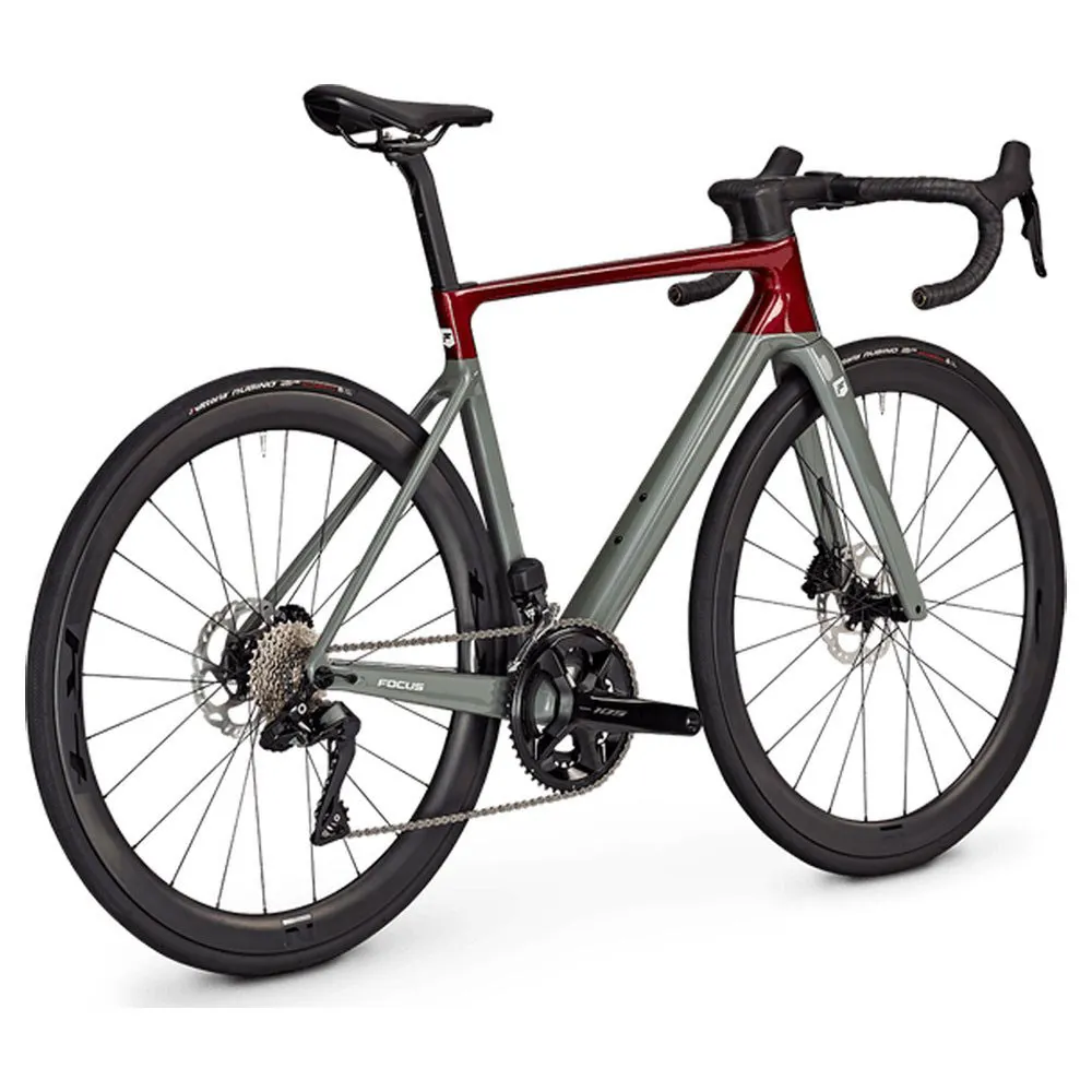 Focus Izalco Max 8.9 R7150 Di2 2024 Racercykel Focus Izalco Max 8.9 R7150 Di2 2024 Racercykel
