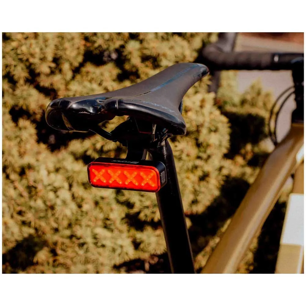 Force Usb Alarm 36 Led Bakljus, Red, 300 Lumens Force Usb Alarm 36 Led Bakljus, Red, 300 Lumens