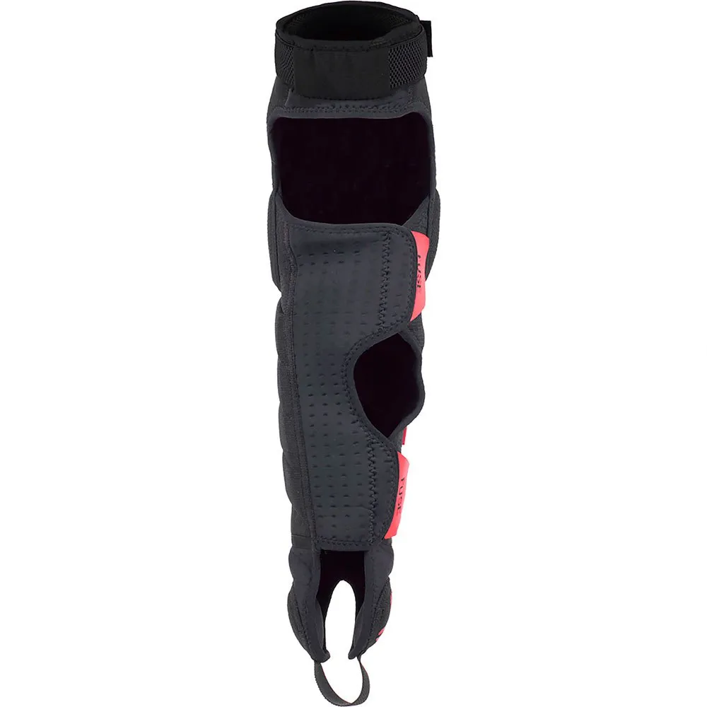 FUSE Delta 125 Knäskydd, Black FUSE Delta 125 Knäskydd, Black