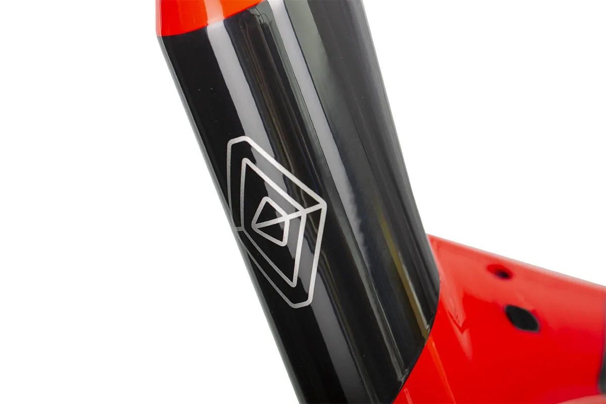 Gavia Imperiale Röd DISC Ramset 2019, M Gavia Imperiale Röd DISC Ramset 2019, M