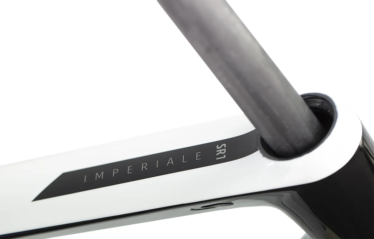 Gavia Imperiale vitt ramset 2019, XL