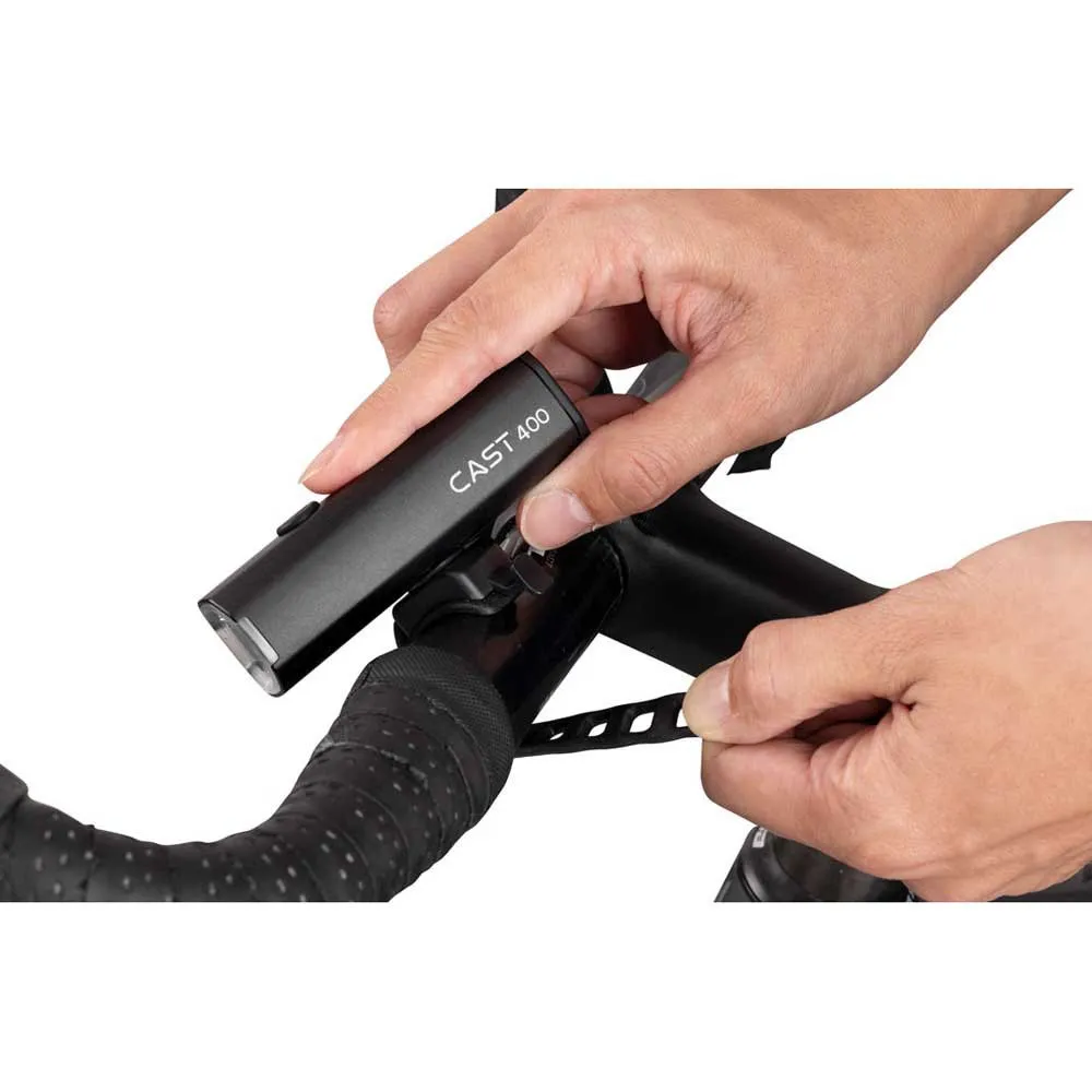 Giant Cast 400 Framlampa, Black, 400 Lumens