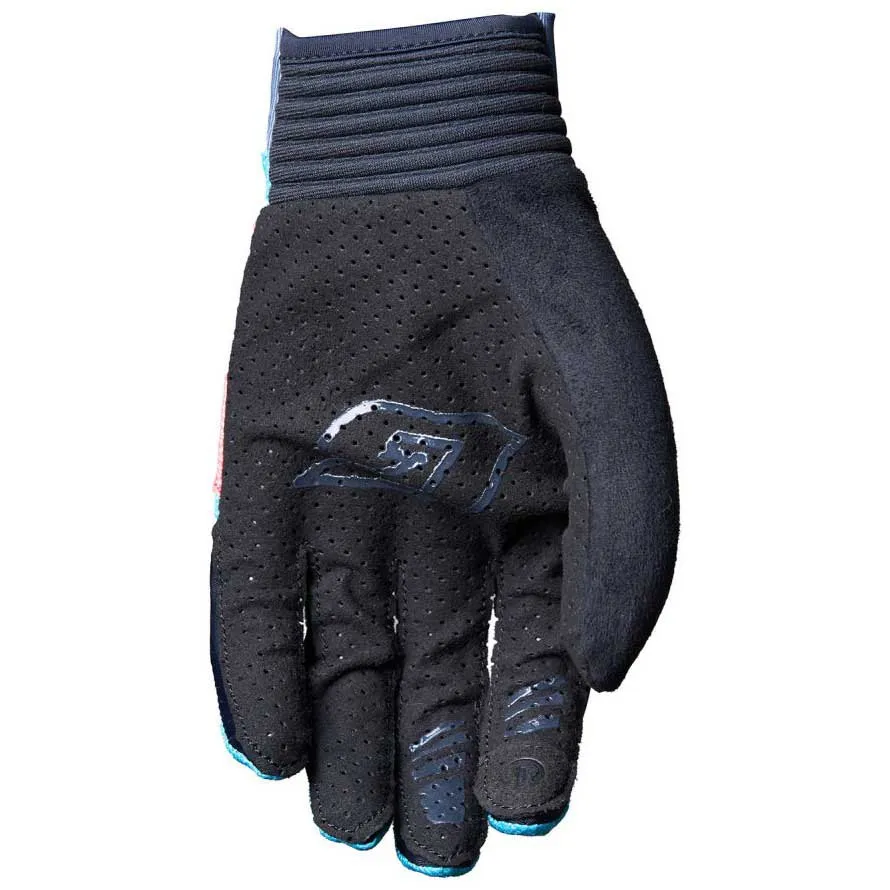 Giant Cobalt Handskar